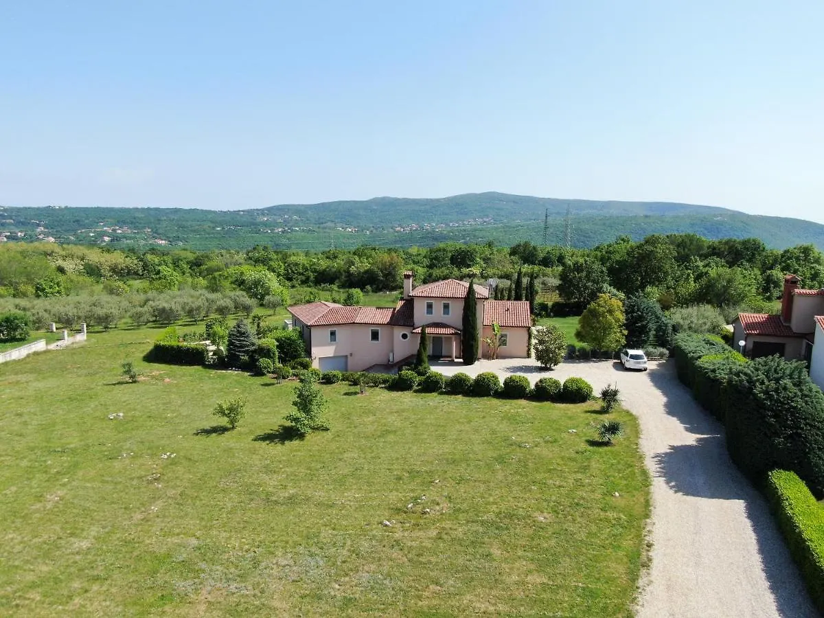 Villa Labin In Zartinj - Luxury Privacy Heated Pool With Auto Cover 0*, Labin (Istria) Croatia