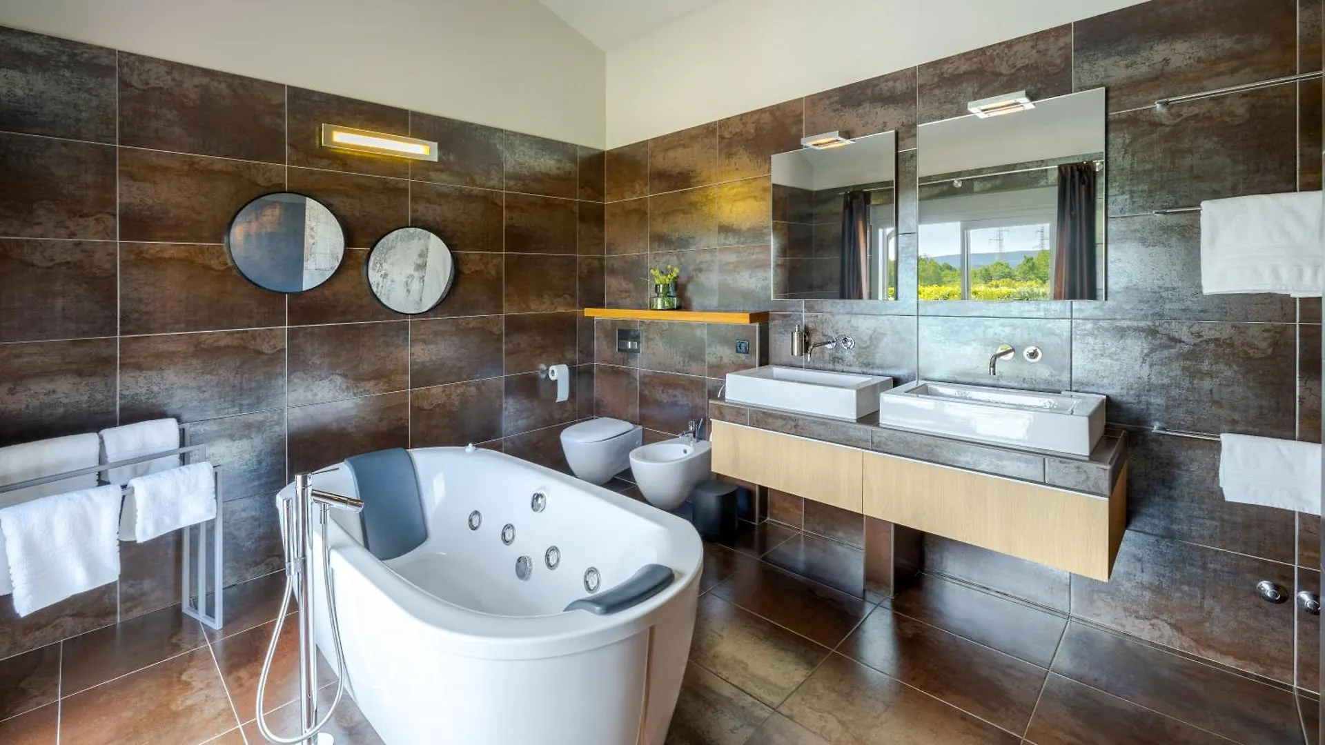 Villa Labin In Zartinj - Luxury Privacy Heated Pool With Auto Cover 0*, Labin (Istria)