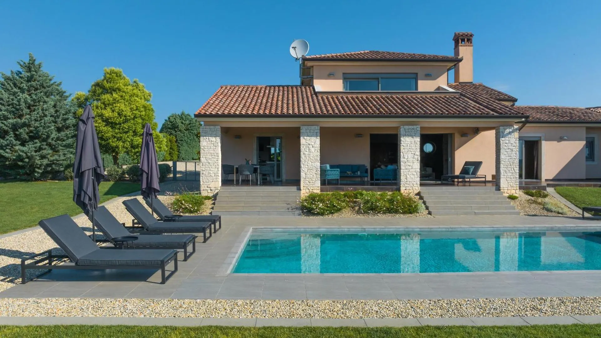 Villa Labin In Zartinj - Luxury Privacy Heated Pool With Auto Cover Croatia